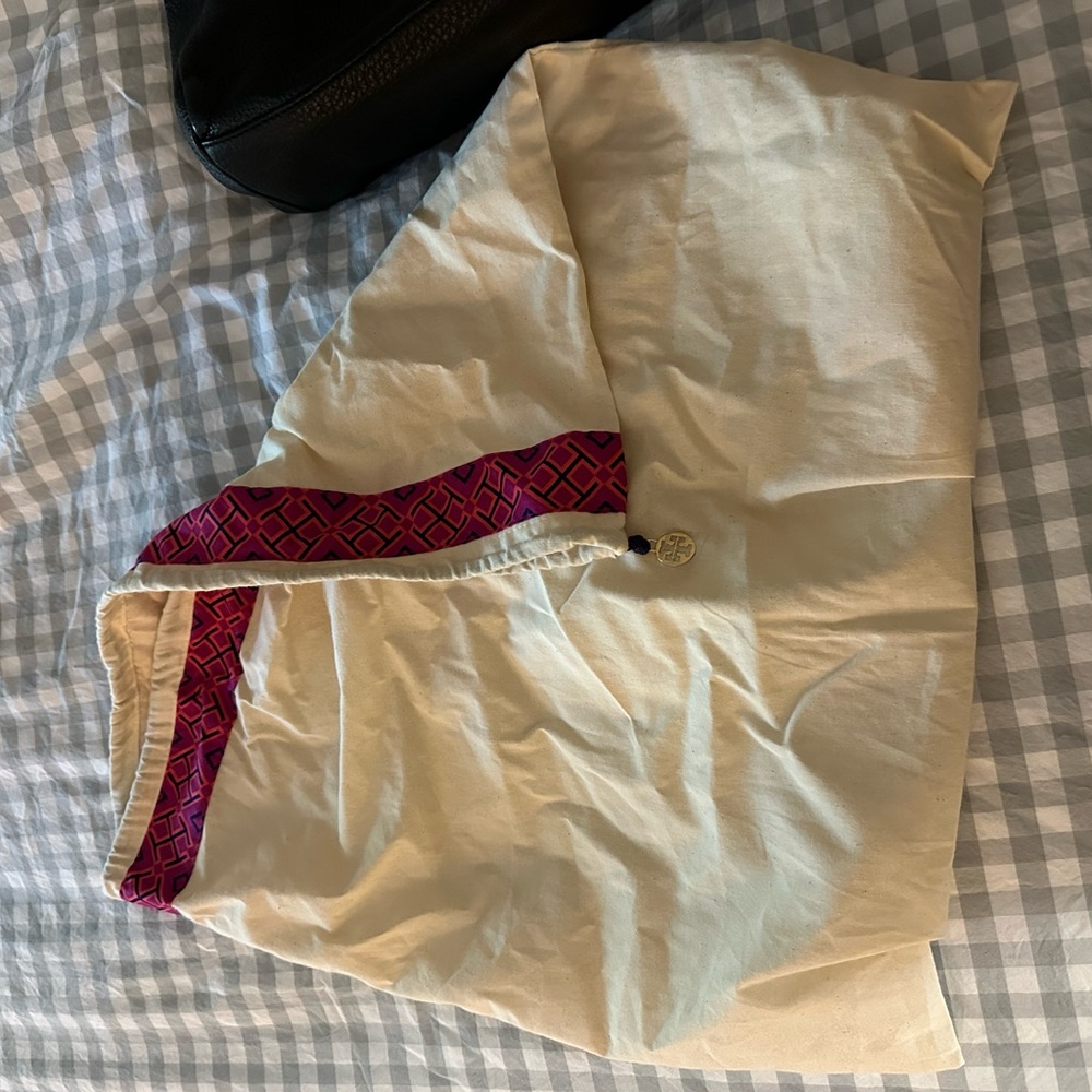 Tory Burch Black Leather Tote Bag - Picture 9 of 10